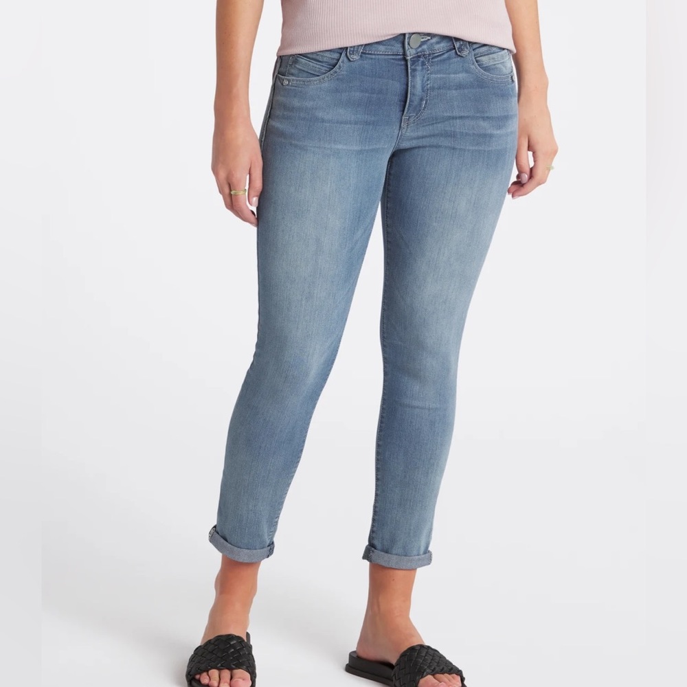Democracy Karessa Ab Solution Capri Skinny Jean Indigo 24W STITCH FIX NWT
